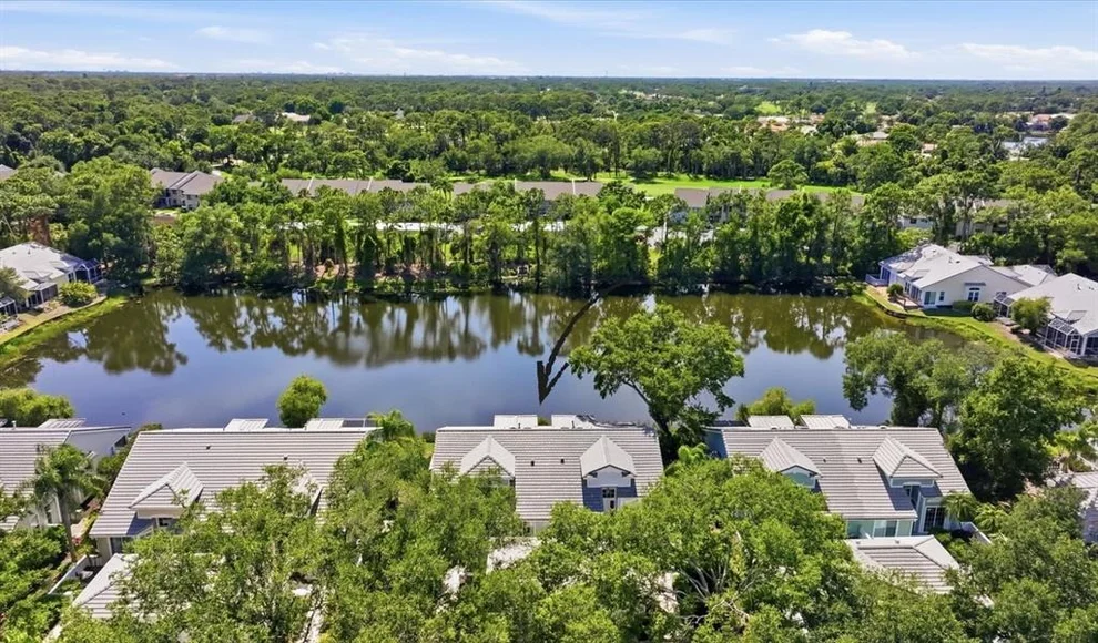 Unit for sale at 7706 WHITEBRIDGE GLEN, UNIVERSITY PARK, FL 34201