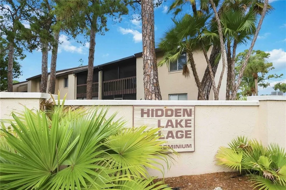 Unit for sale at 2752 HIDDEN LAKE BOULEVARD, SARASOTA, FL 34237