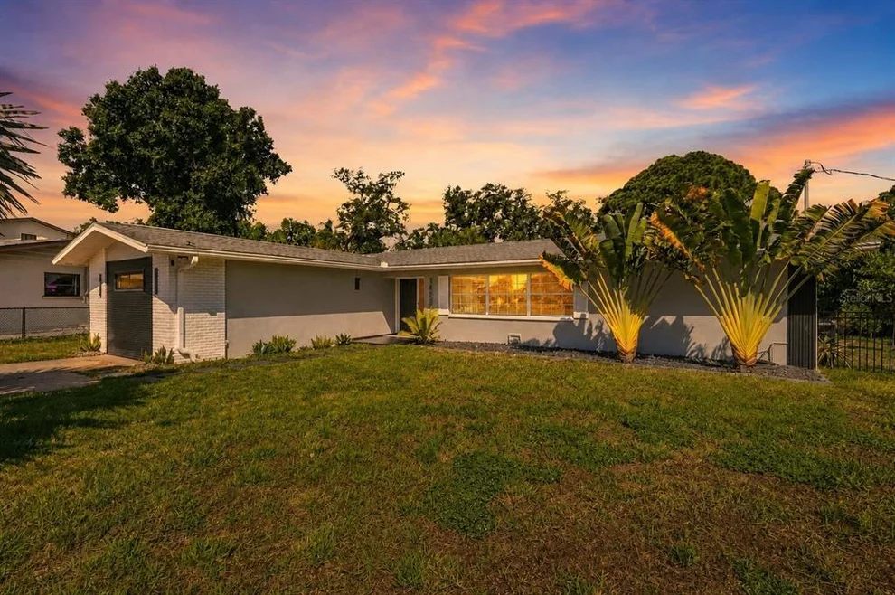 Unit for sale at 14297 GENEVA DRIVE, LARGO, FL 33774