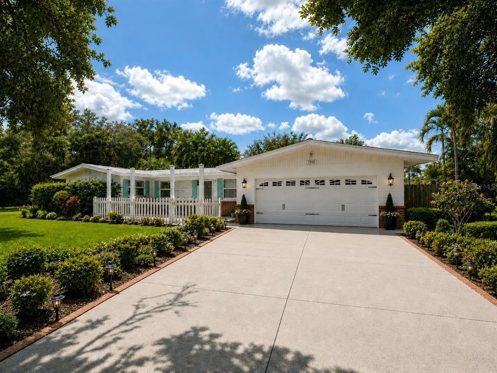 Unit for sale at 1703 CENTER ROAD, TERRA CEIA, FL 34250