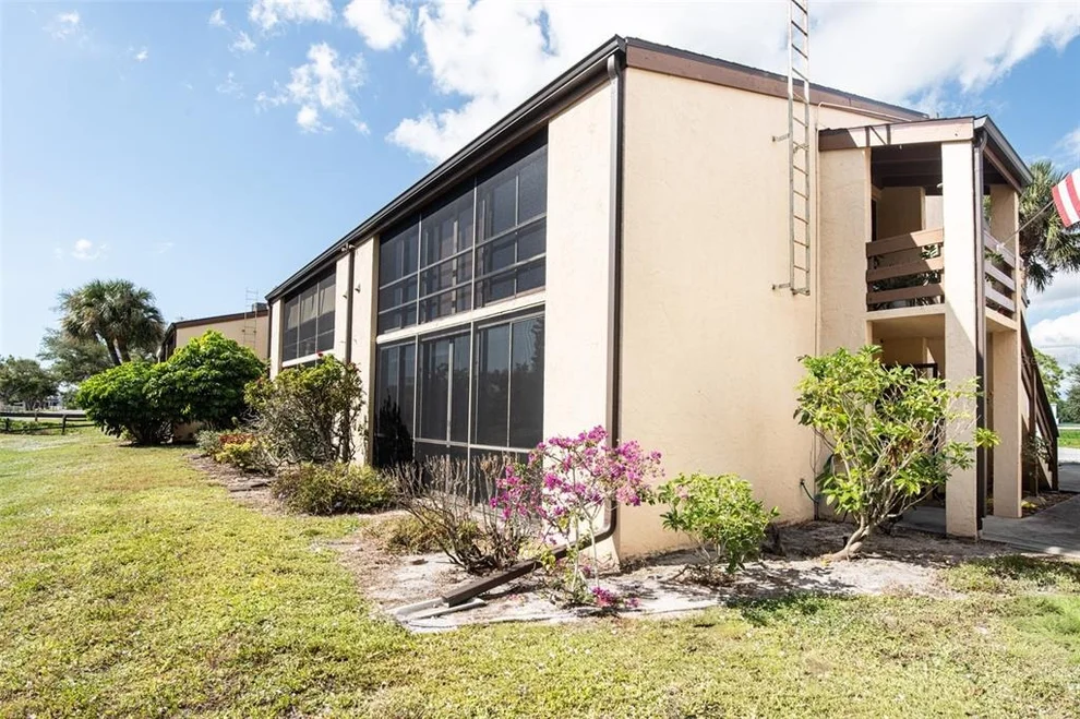 Unit for sale at 15 QUAILS RUN BOULEVARD, ENGLEWOOD, FL 34223
