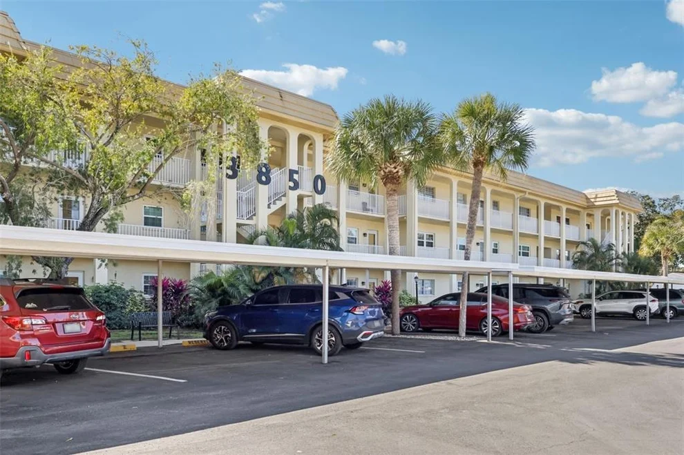 Unit for sale at 3850 13TH AVENUE N, ST PETERSBURG, FL 33713