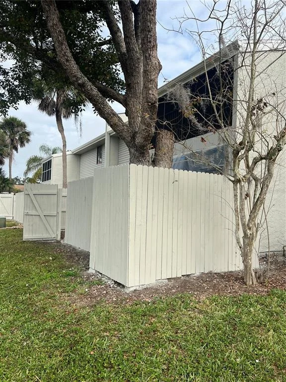 Unit for sale at 1412 OAK PLACE, APOPKA, FL 32712