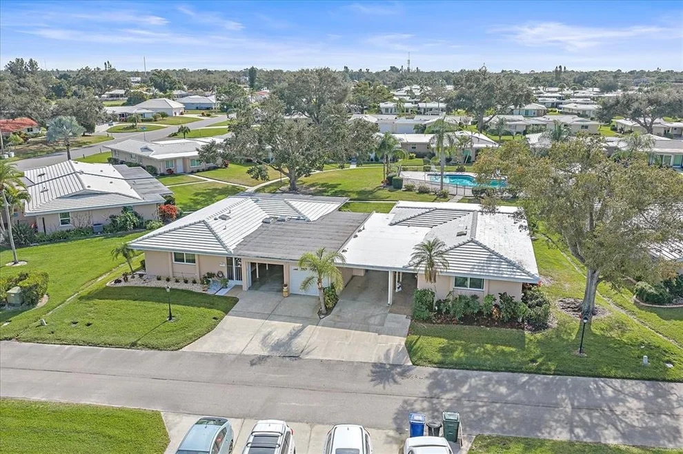 Unit for sale at 3286 BRUNSWICK LANE, SARASOTA, FL 34239