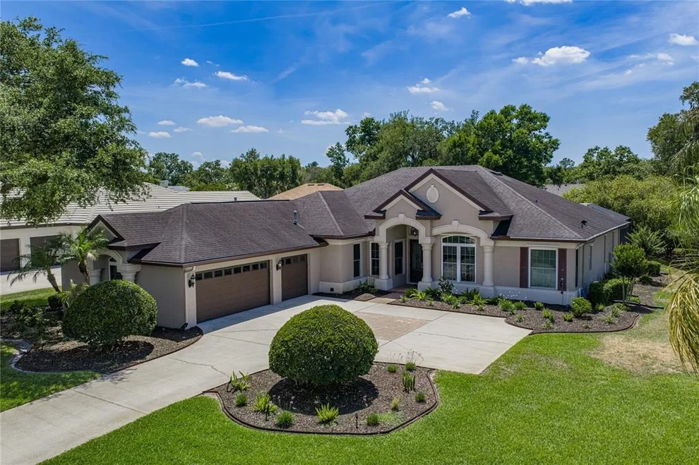 Unit for sale at 6105 AUDUBON MANOR BOULEVARD, LITHIA, FL 33547