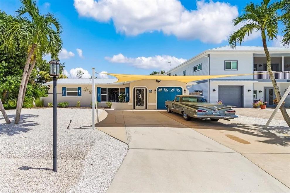 Unit for sale at 2368 DATE STREET, ST JAMES CITY, FL 33956