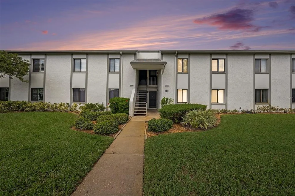 Unit for sale at 124 W CYPRESS COURT, OLDSMAR, FL 34677