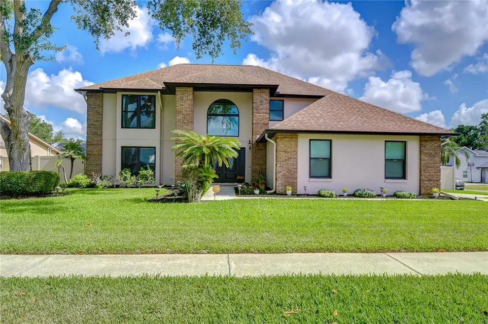 Unit for sale at 1227 RAINBROOK CIRCLE, VALRICO, FL 33596