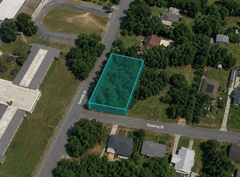 Unit for sale at DEERING STREET, MARIANNA, FL 32446