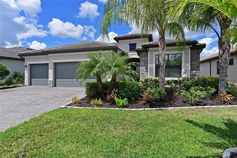 Unit for sale at 11525 AUTUMN LEAF WAY, BRADENTON, FL 34212