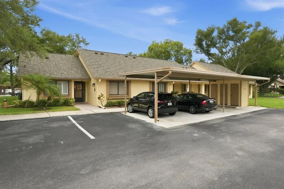 Unit for sale at 2538 OAKLEAF LANE, CLEARWATER, FL 33763