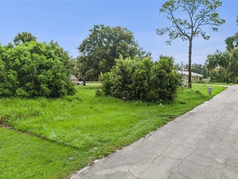 Unit for sale at S GOODWIN STREET, LAKE HELEN, FL 32744