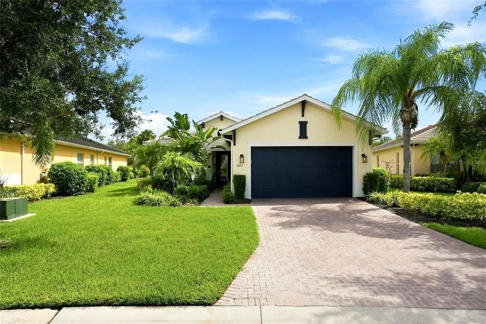Unit for sale at 5057 LAKE OVERLOOK AVENUE, BRADENTON, FL 34208