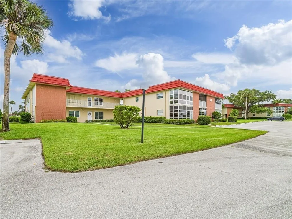 Unit for sale at 97 DRIVE, VERO BEACH, FL 32962