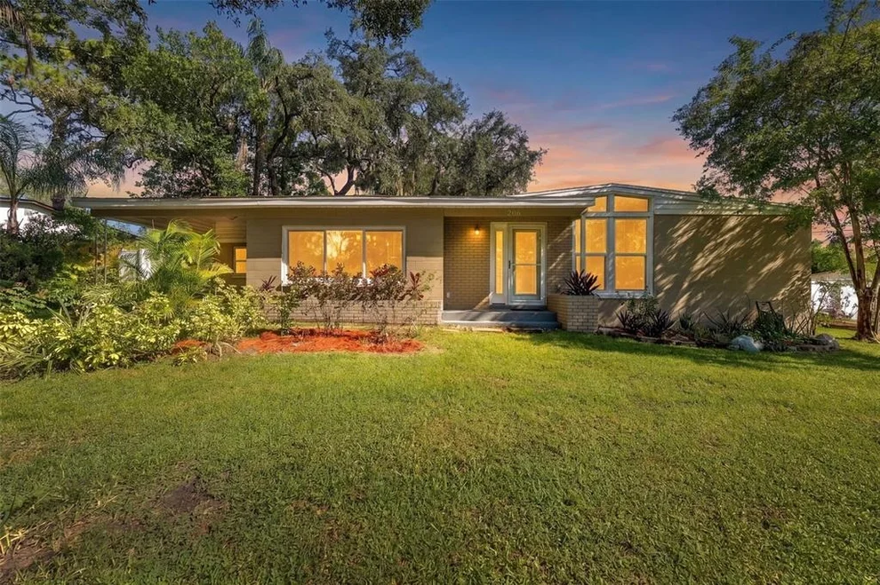 Unit for sale at 206 LINDA AVENUE, TEMPLE TERRACE, FL 33617