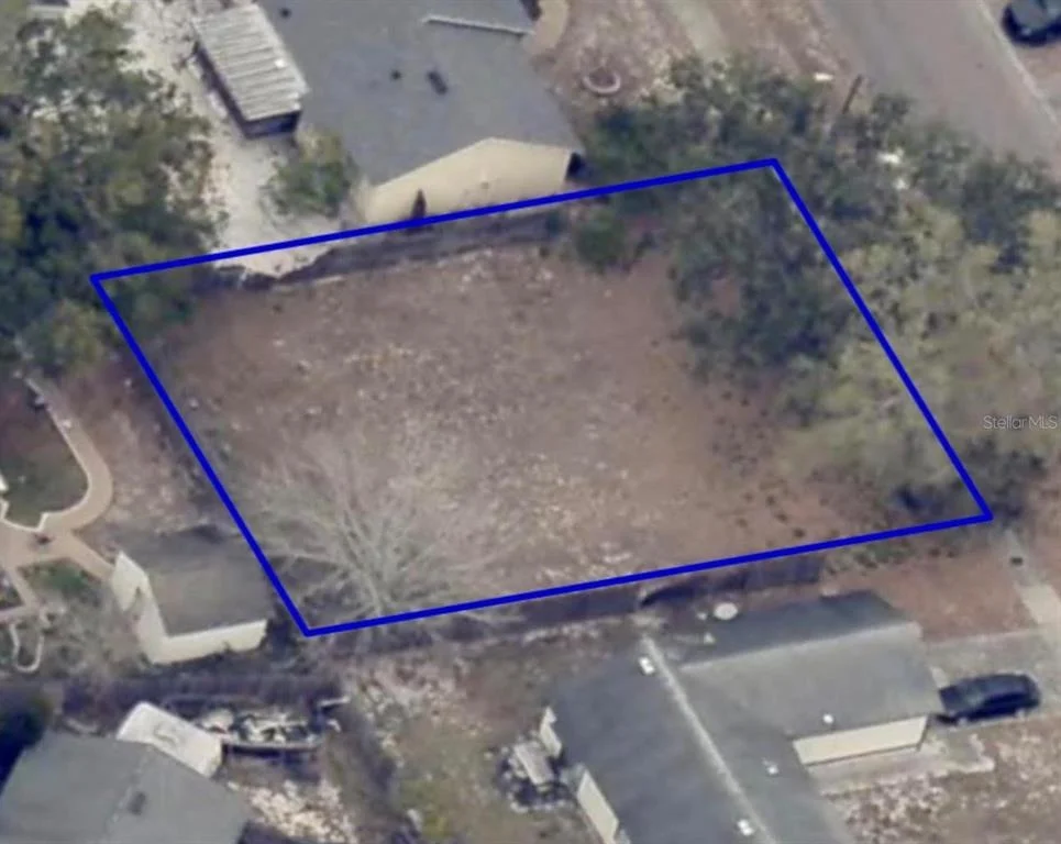 Unit for sale at 524 N LAKE AVENUE, APOPKA, FL 32712