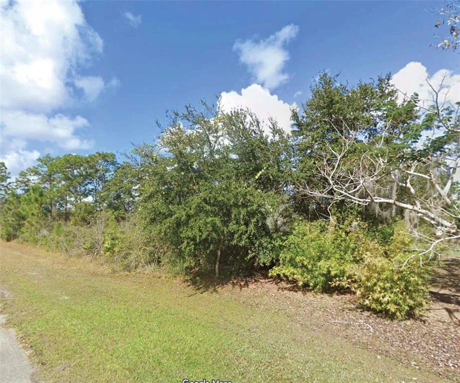 Unit for sale at 10 CAMELLIA DRIVE, INDIAN LAKE ESTATES, FL 33855