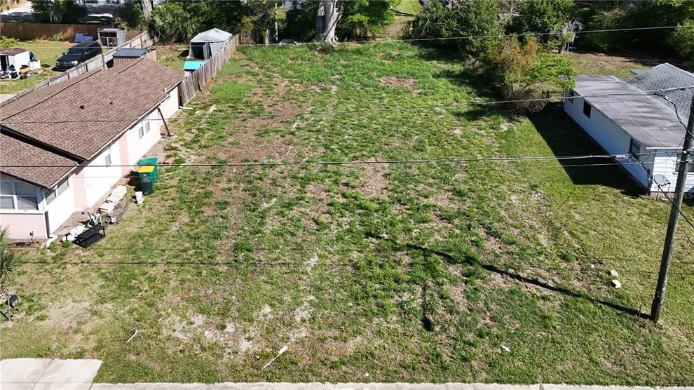 Unit for sale at E HAZZARD, EUSTIS, FL 32726