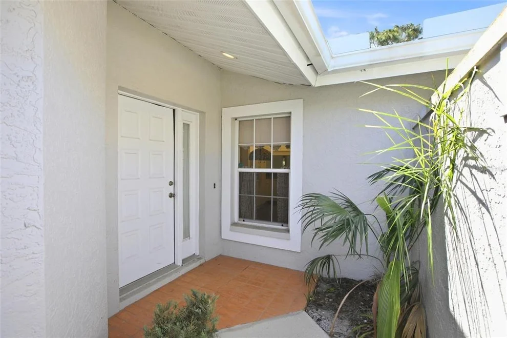 Unit for sale at 5576 COUNTRY CLUB WAY, SARASOTA, FL 34243