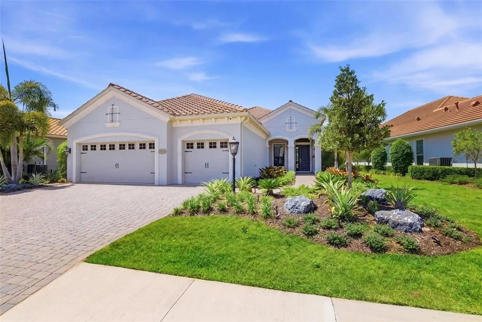 Unit for sale at 7228 WHITTLEBURY TRAIL, BRADENTON, FL 34202