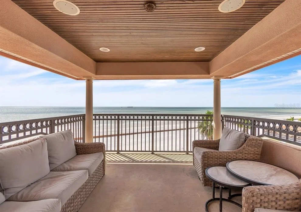 Unit for sale at 17810 LEE AVENUE, REDINGTON SHORES, FL 33708