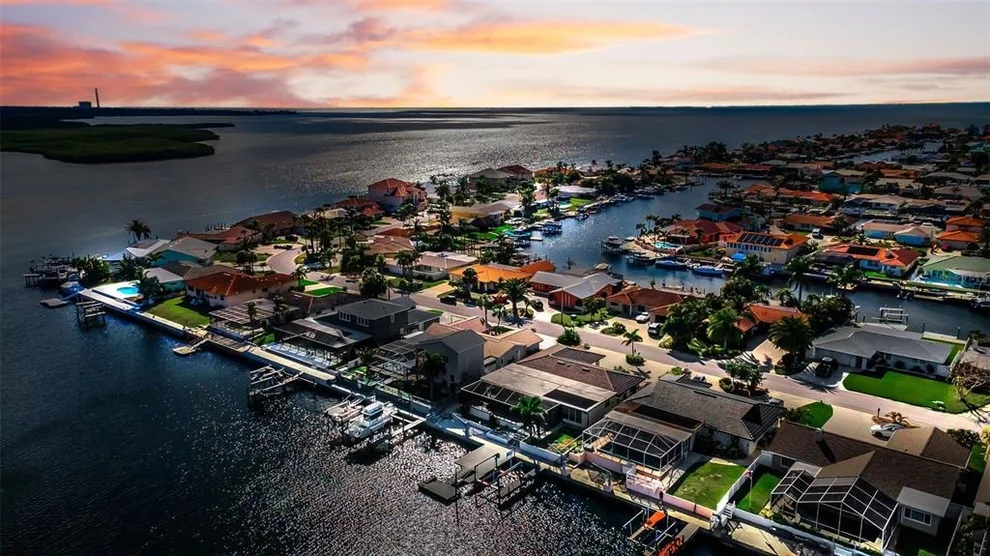 Unit for sale at 4976 GALLEON COURT, NEW PORT RICHEY, FL 34652