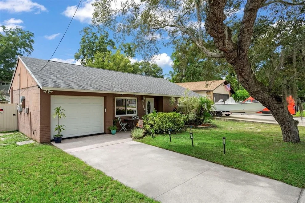 Unit for sale at 612 E SPRUCE STREET, TARPON SPRINGS, FL 34689