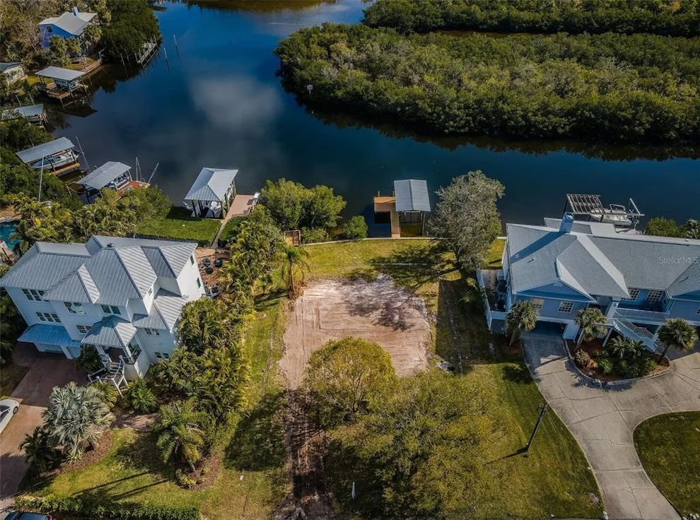 Unit for sale at 624 N MAYO STREET, CRYSTAL BEACH, FL 34681