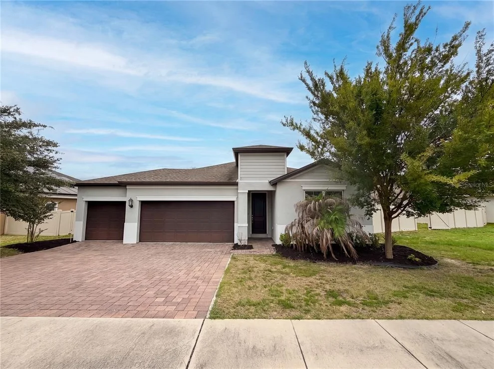 Unit for sale at 528 BELLISSIMO PLACE, HOWEY IN THE HILLS, FL 34737