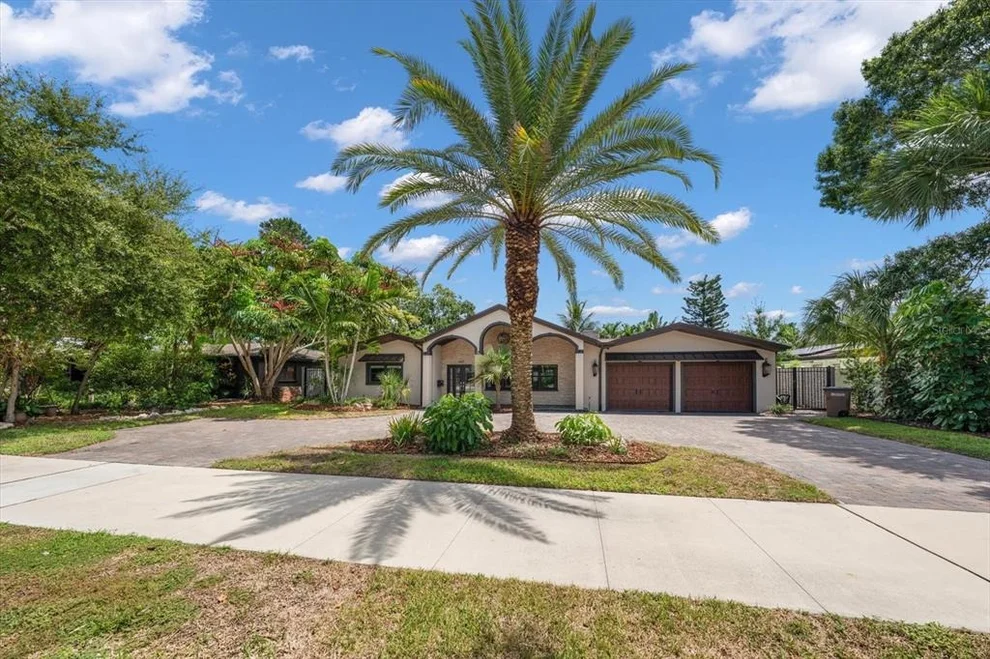 Unit for sale at 1621 INDIAN ROCKS ROAD, BELLEAIR, FL 33756
