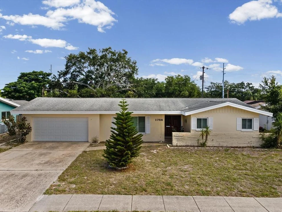 Unit for sale at 1754 GREAT BRIKHILL ROAD, CLEARWATER, FL 33755