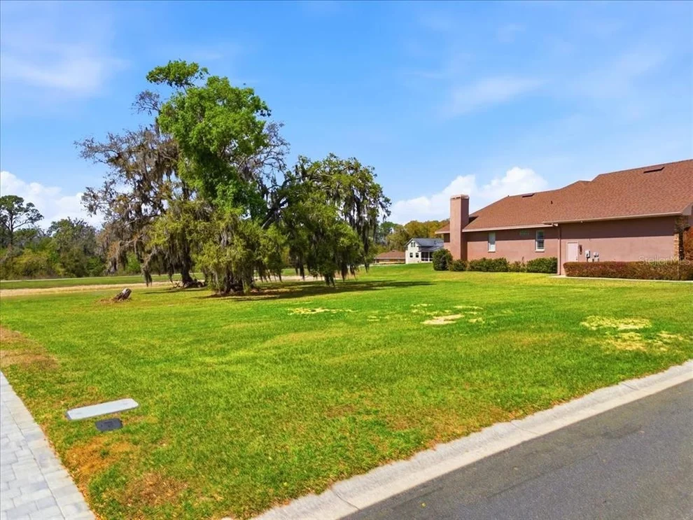 Unit for sale at 5320 BLOOMFIELD BOULEVARD, LAKELAND, FL 33810