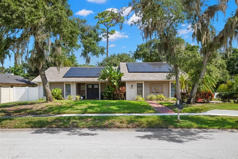 Unit for sale at 1419 INDIAN TRAIL S, PALM HARBOR, FL 34683