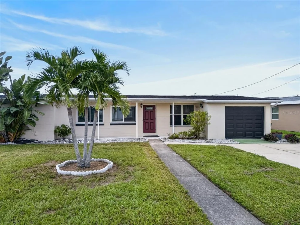 Unit for sale at 530 LINDLEY TERRACE, PORT CHARLOTTE, FL 33952