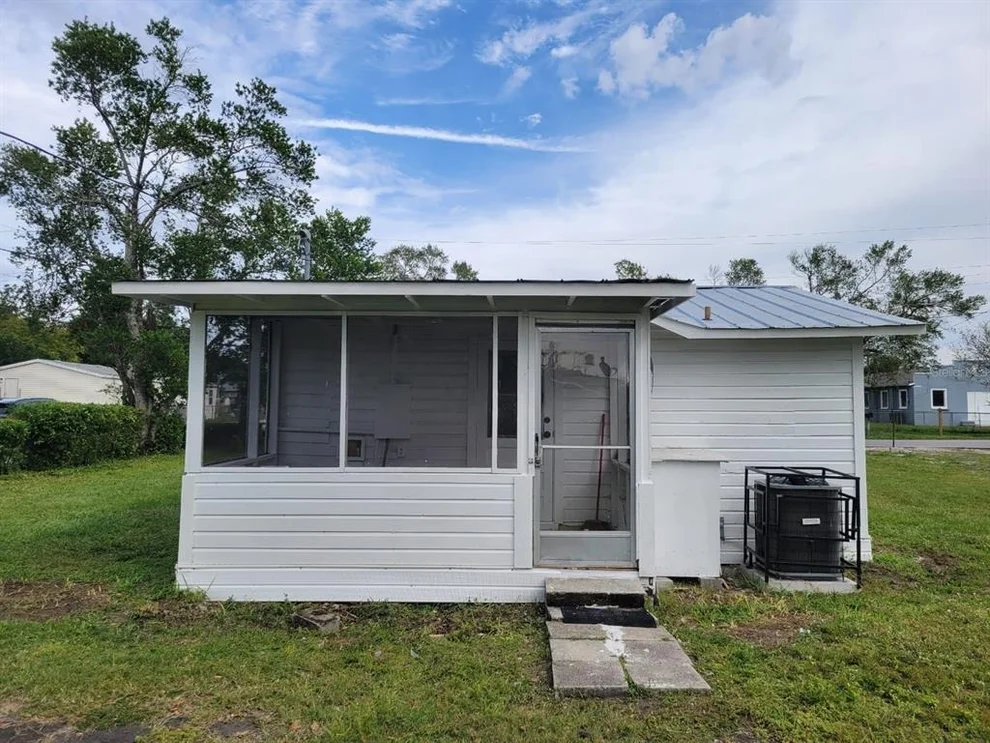 Unit for sale at 1058 N DAVIS AVENUE, LAKELAND, FL 33805