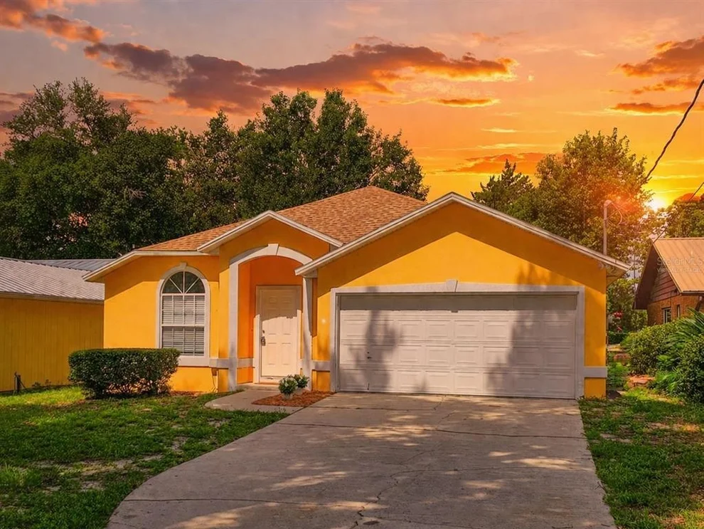 Unit for sale at 4306 SE 1ST AVENUE, KEYSTONE HEIGHTS, FL 32656