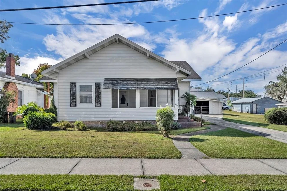 Unit for sale at 207 N PERKINS STREET, LEESBURG, FL 34748