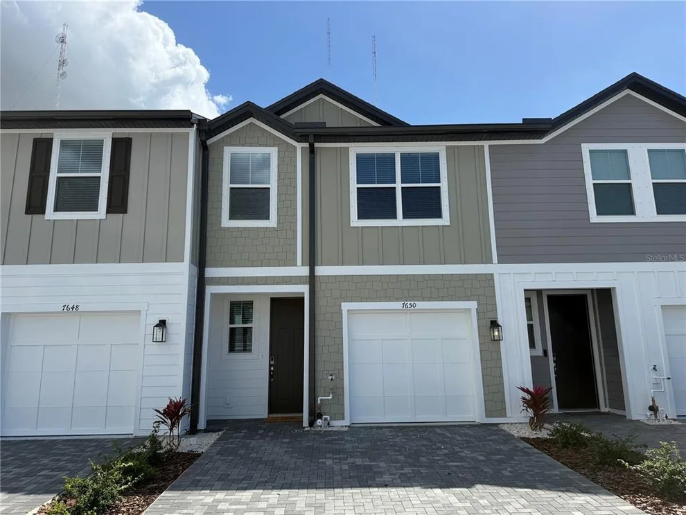 Unit for sale at 7650 DEER VALLEY CIRCLE, TAMPA, FL 33635
