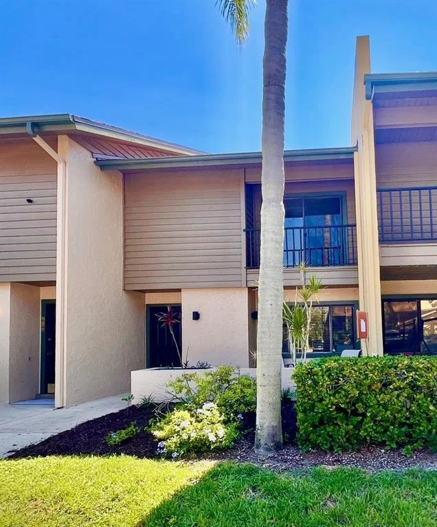 Unit for sale at 984 SUNRIDGE DRIVE, SARASOTA, FL 34234
