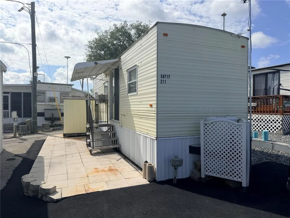 Unit for sale at 38212 KINGBIRD WAY, LEESBURG, FL 34788