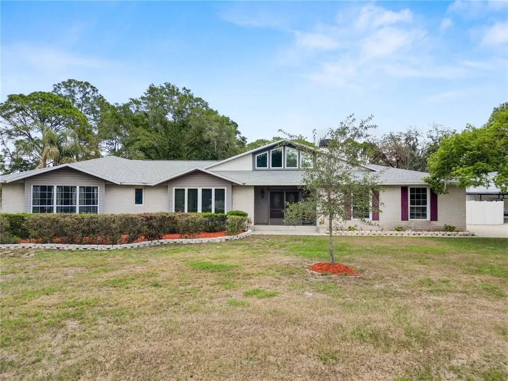 Unit for sale at 6230 FORESTWOOD DRIVE W, LAKELAND, FL 33811