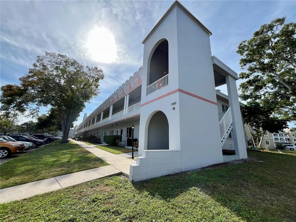 Unit for sale at 2100 WORLD PARKWAY BOULEVARD, CLEARWATER, FL 33763