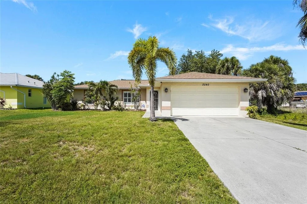 Unit for sale at 2240 GENTIAN ROAD, VENICE, FL 34293
