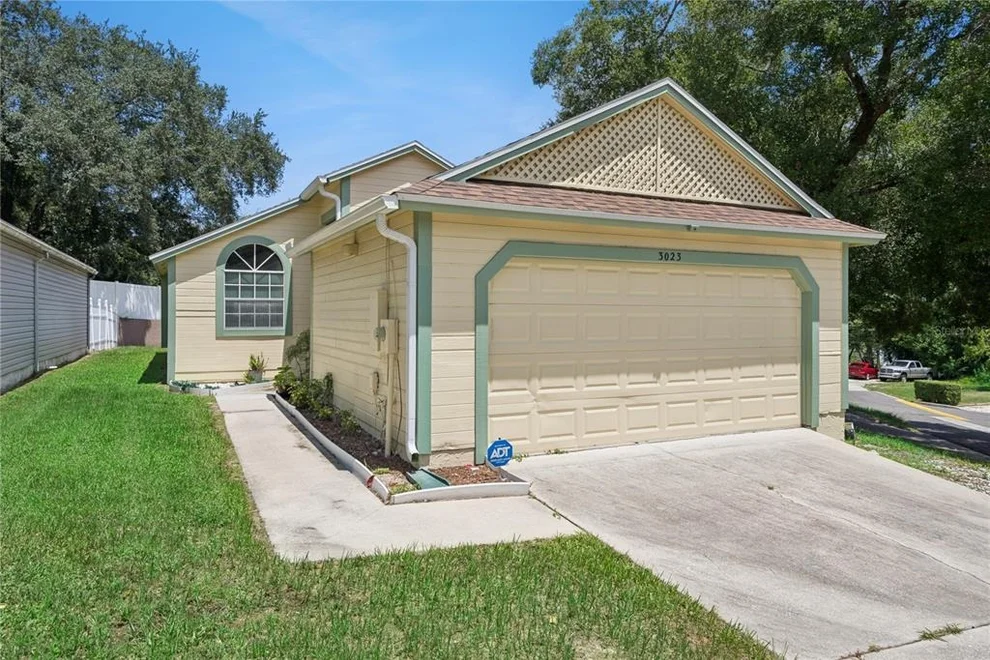 Unit for sale at 3023 WEYMOUTH COURT, APOPKA, FL 32703