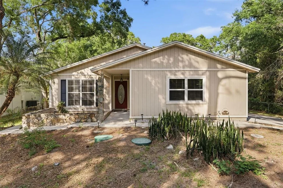 Unit for sale at 12301 MEMORIAL HIGHWAY, TAMPA, FL 33635