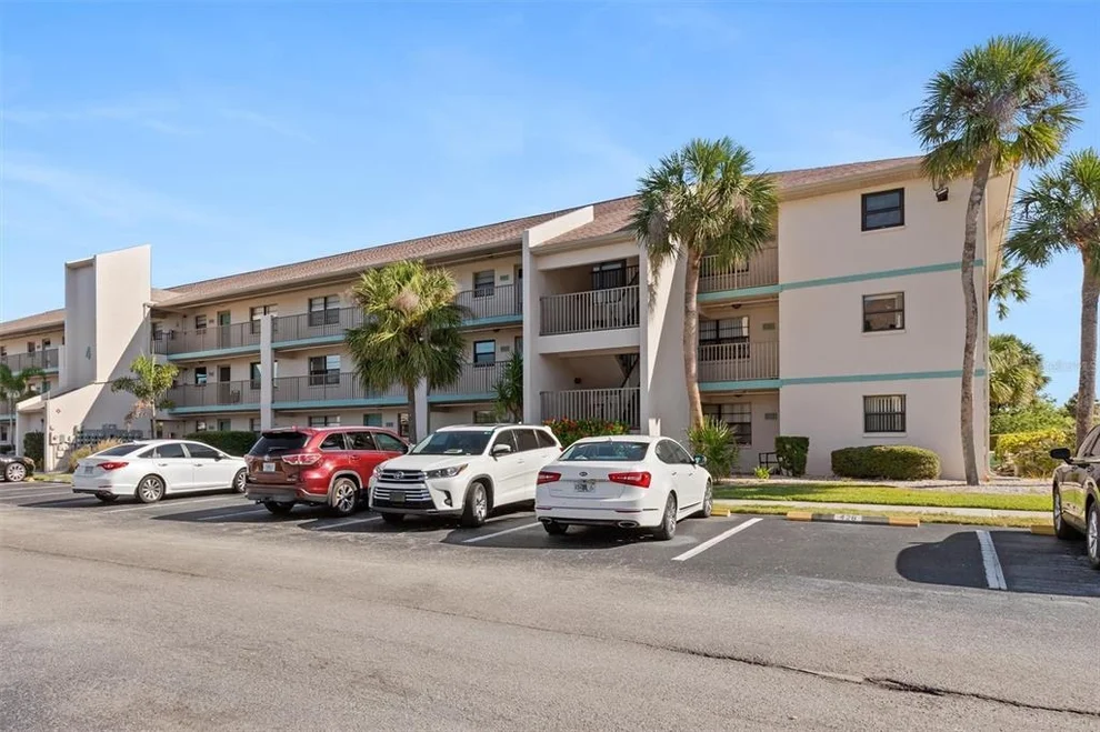 Unit for sale at 175 KINGS HIGHWAY, PUNTA GORDA, FL 33983