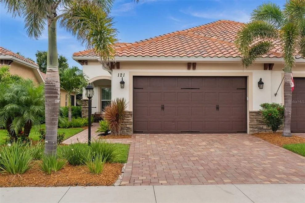 Unit for sale at 121 COLEBROOK COURT, VENICE, FL 34292