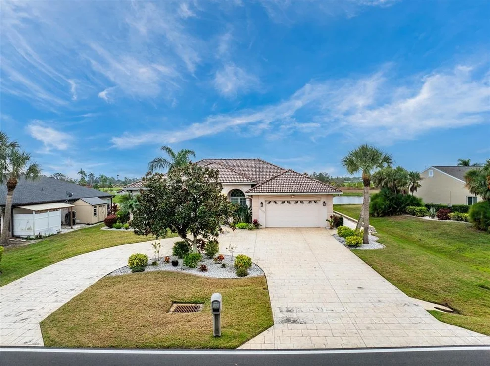 Unit for sale at 12109 SW KINGSWAY CIRCLE, LAKE SUZY, FL 34269