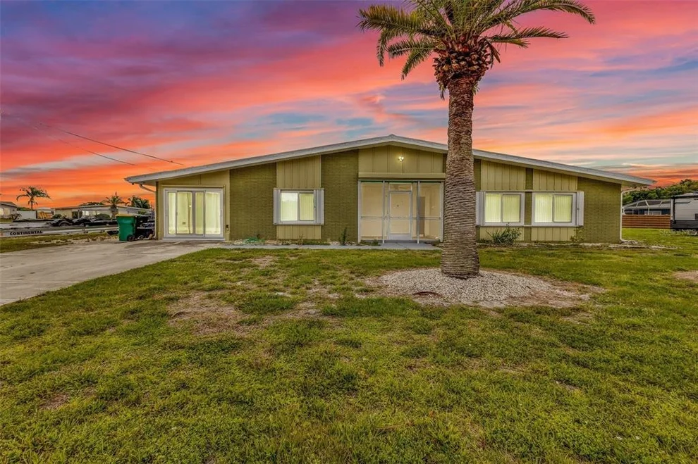 Unit for sale at 5527 FAIRWAY DRIVE S, PUNTA GORDA, FL 33982