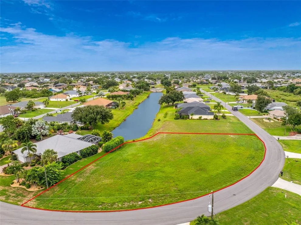 Unit for sale at 19 MEDALIST PLACE, ROTONDA WEST, FL 33947